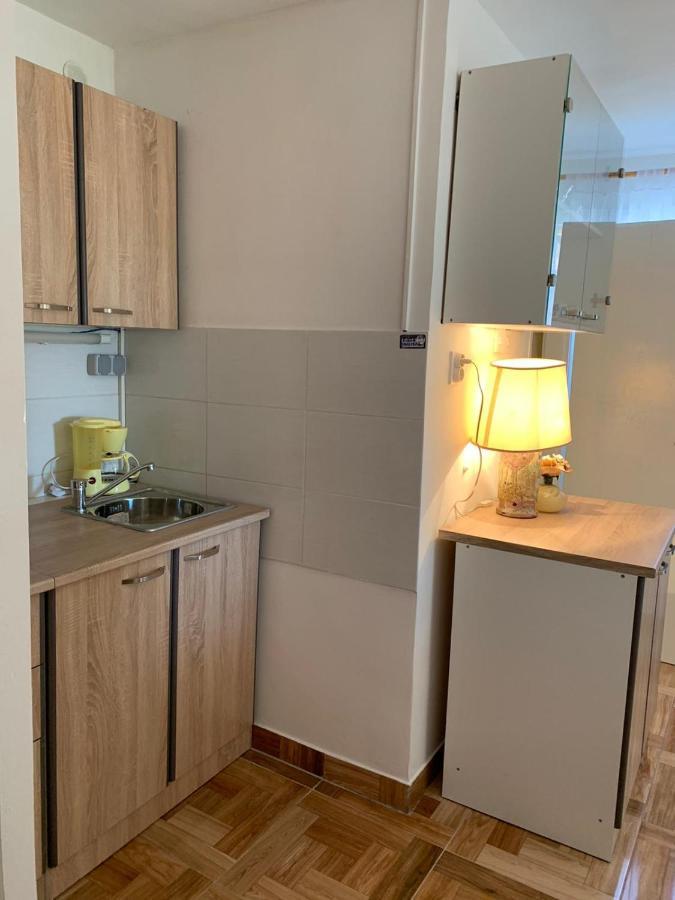 Katy'S Place Đảo Krk Ngoại thất bức ảnh