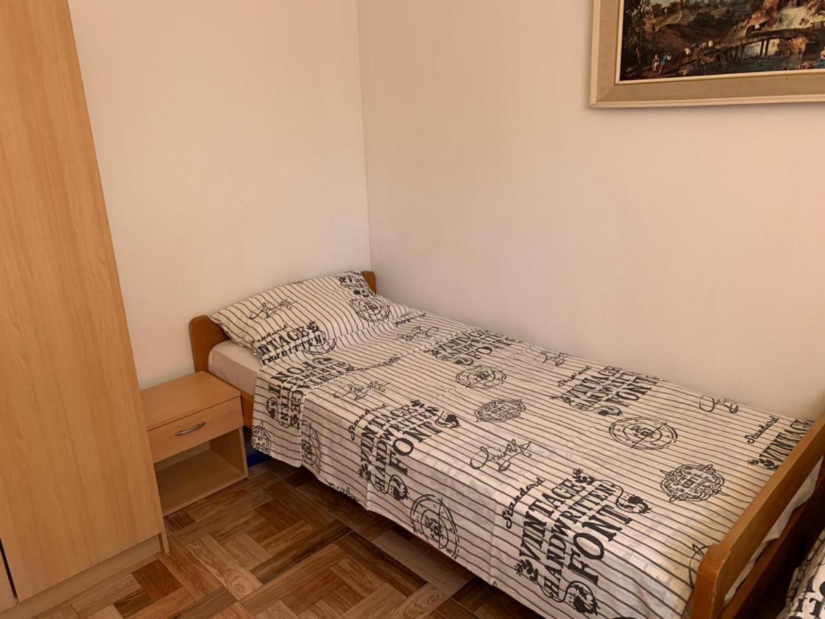Katy'S Place Đảo Krk Ngoại thất bức ảnh